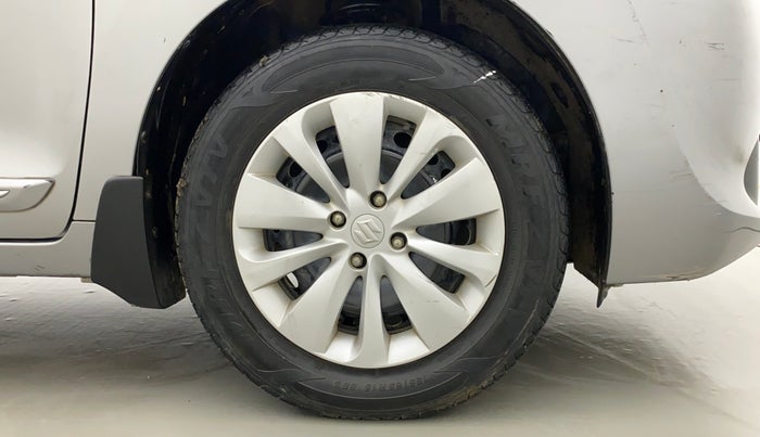 2017 Maruti Baleno DELTA PETROL 1.2, CNG, Manual, 61,623 km, Right Front Wheel