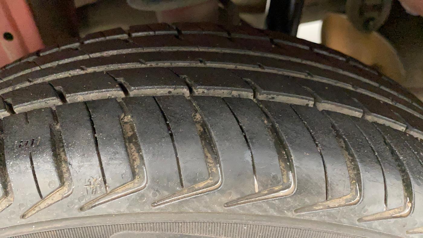 2011 Maruti Alto K10 VXI, Petrol, Manual, 77,740 km, Right Rear Tyre Tread