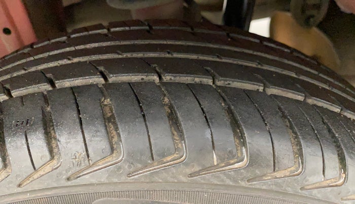 2011 Maruti Alto K10 VXI, Petrol, Manual, 77,740 km, Right Rear Tyre Tread