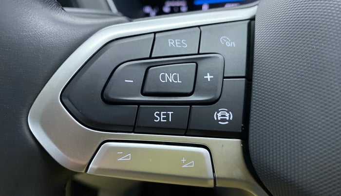 2022 Volkswagen TAIGUN TOPLINE  1.0 TSI AT, Petrol, Automatic, 8,456 km, Adaptive Cruise Control