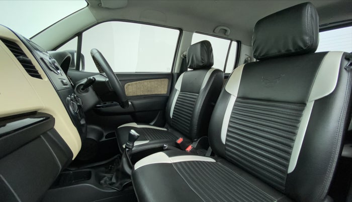 2017 Maruti Wagon R 1.0 VXI, Petrol, Manual, 27,302 km, Right Side Front Door Cabin