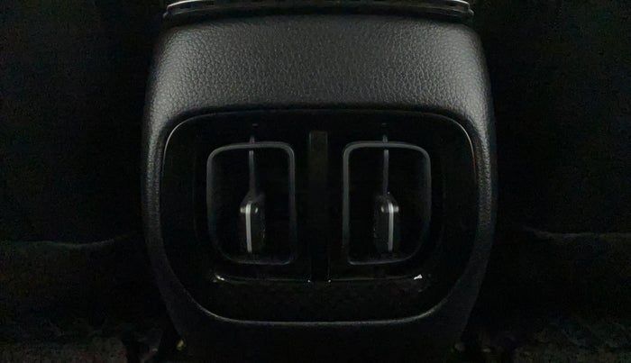 2023 KIA SONET GTX PLUS 1.0 IMT, Petrol, Manual, 4,895 km, Rear AC Vents