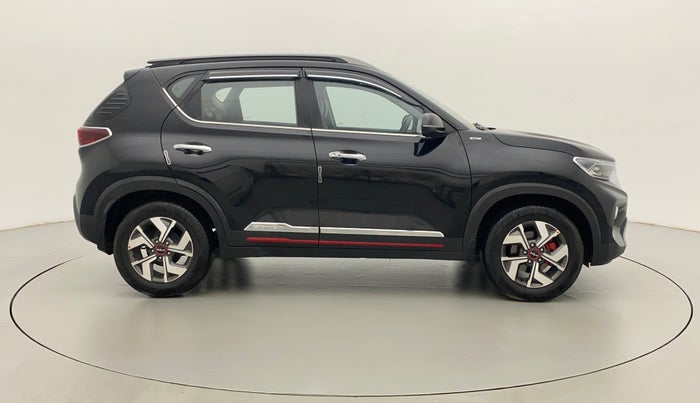 2023 KIA SONET GTX PLUS 1.0 IMT, Petrol, Manual, 4,895 km, Right Side View