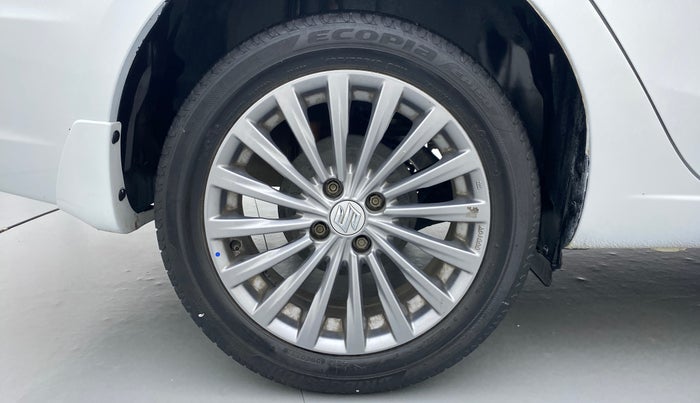 2016 Maruti Ciaz VDI+ SHVS, Diesel, Manual, 88,735 km, Right Rear Wheel