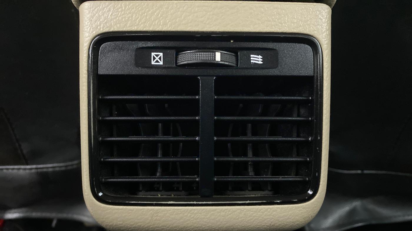 2016 Maruti Ciaz VDI+ SHVS, Diesel, Manual, 88,735 km, Rear AC Vents