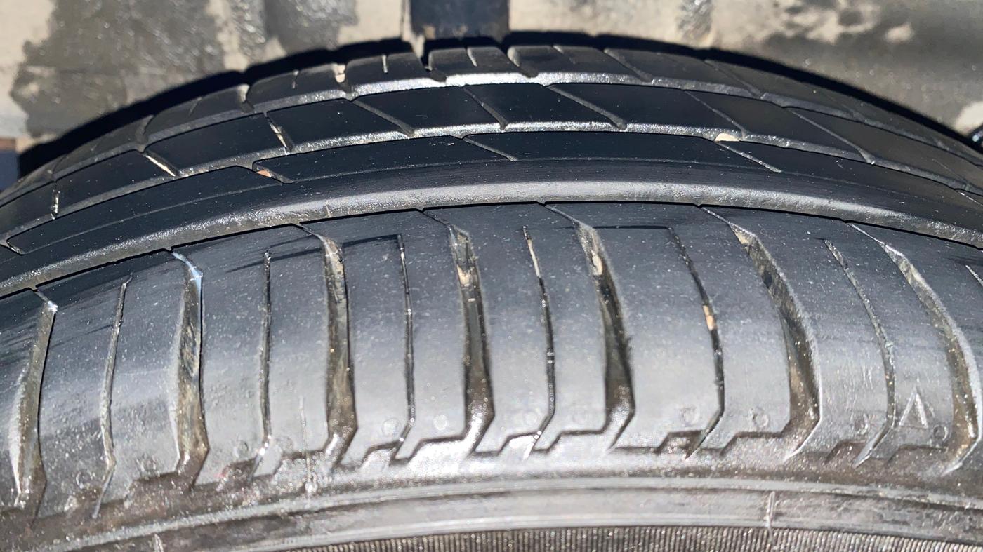 2022 Tata Tiago XZ PLUS PETROL, Petrol, Manual, 94,875 km, Right Rear Tyre Tread