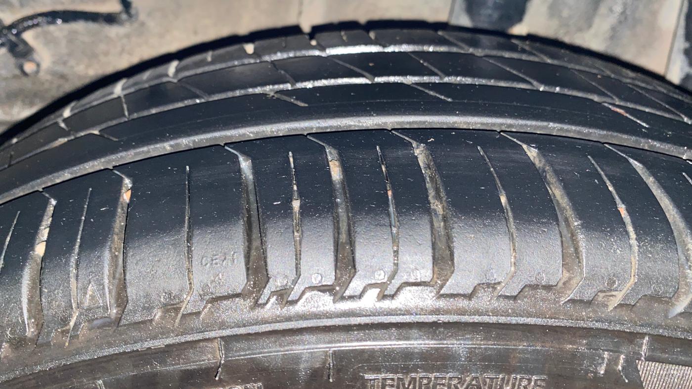 2022 Tata Tiago XZ PLUS PETROL, Petrol, Manual, 94,875 km, Left Rear Tyre Tread
