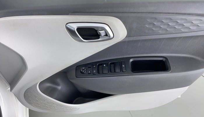 2019 Hyundai GRAND I10 NIOS SPORTZ PETROL, Petrol, Manual, 40,877 km, Driver Side Door Panels Control