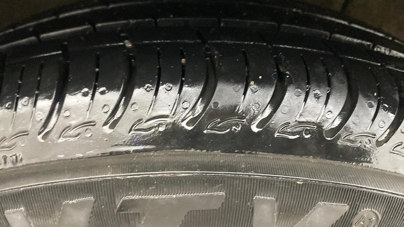 2019 Hyundai Grand i10 MAGNA AT 1.2 KAPPA VTVT, Petrol, Automatic, 79,487 km, Right Rear Tyre Tread
