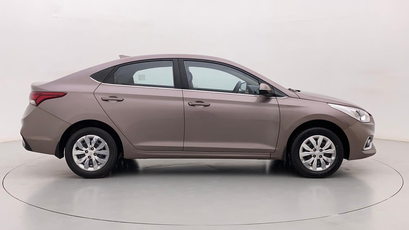 2018 Hyundai Verna 1.4 EX PETROL, Petrol, Manual, 64,469 km, Right Side View