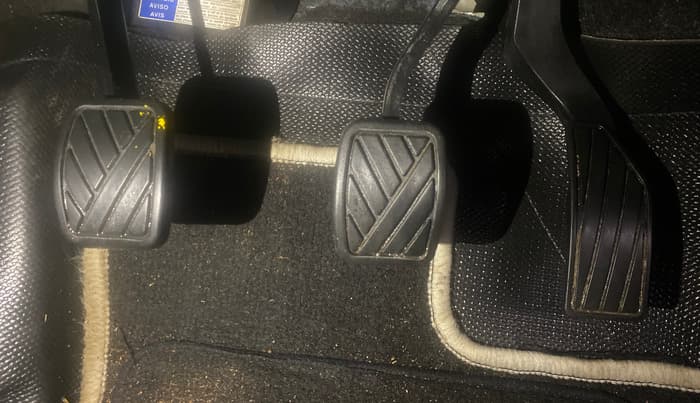 2017 Maruti Vitara Brezza ZDI PLUS, Diesel, Manual, 43,028 km, Pedals