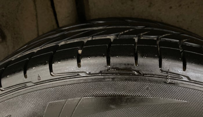 2021 Maruti Vitara Brezza VXI, Petrol, Manual, 75,229 km, Right Rear Tyre Tread