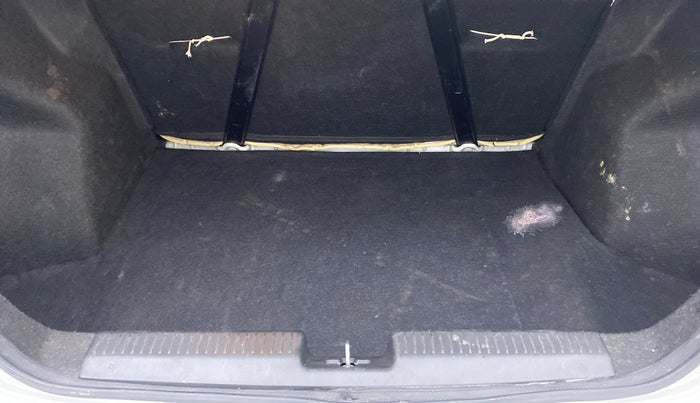 2018 Maruti Dzire VXI, Petrol, Manual, 54,146 km, Boot Inside
