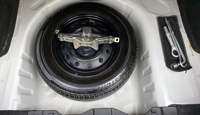 2018 Maruti Dzire VXI, Petrol, Manual, 54,146 km, Spare Tyre