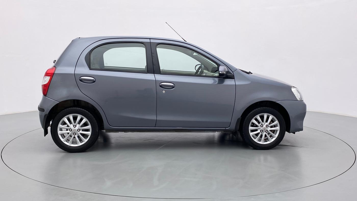 2015 Toyota Etios Liva VX, Petrol, Manual, 62,419 km, Right Side View