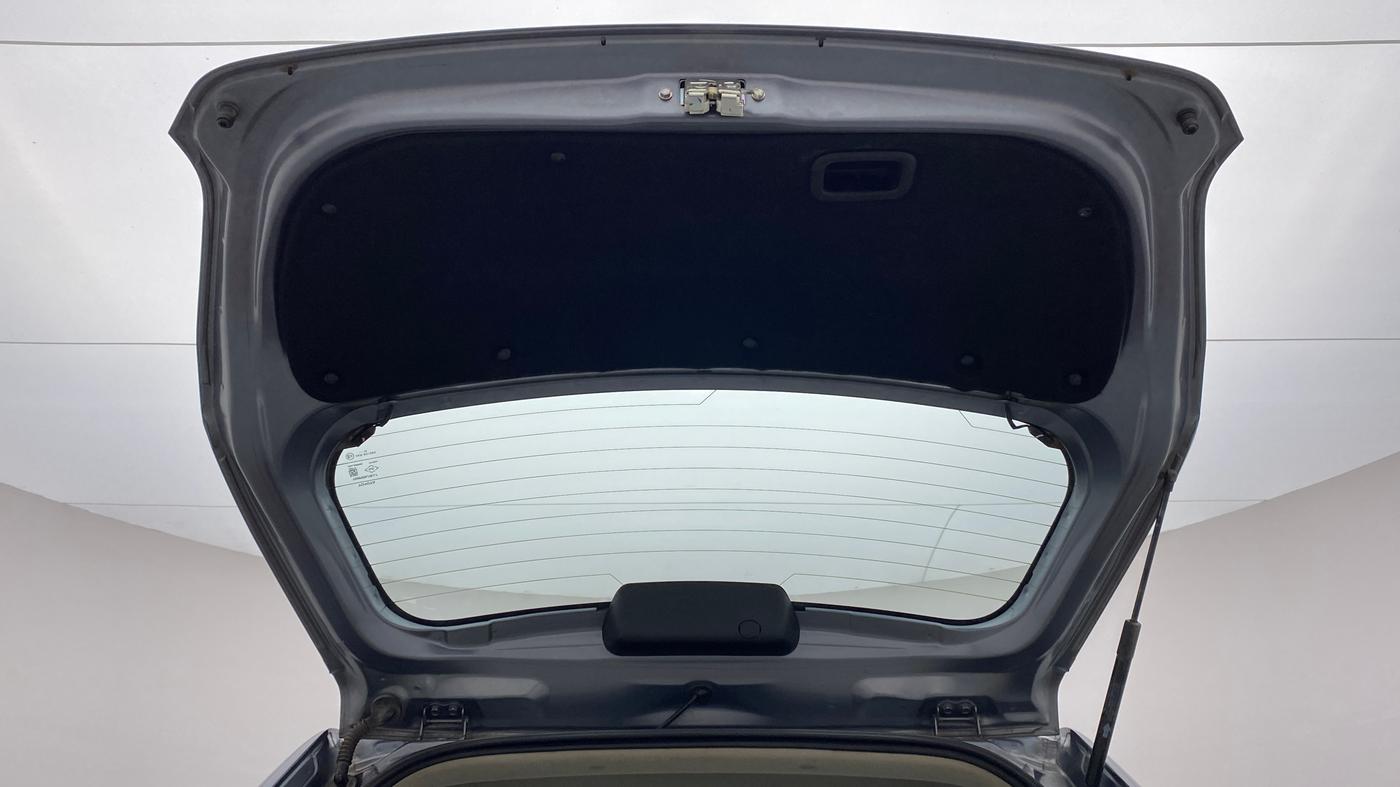 2015 Toyota Etios Liva VX, Petrol, Manual, 62,419 km, Boot Door Open