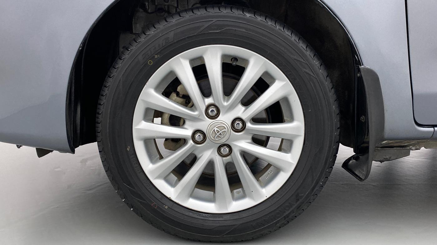 2015 Toyota Etios Liva VX, Petrol, Manual, 62,419 km, Left Front Wheel