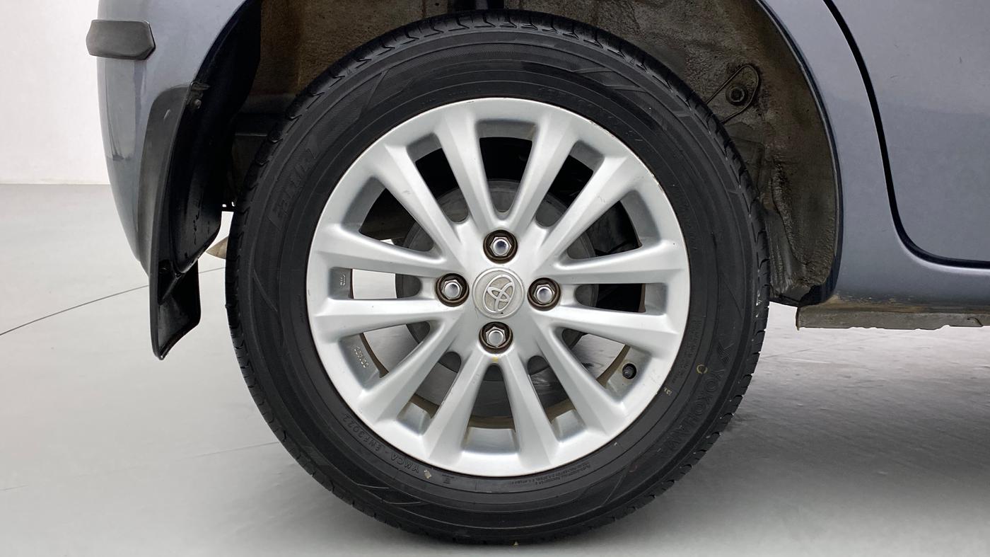 2015 Toyota Etios Liva VX, Petrol, Manual, 62,419 km, Right Rear Wheel