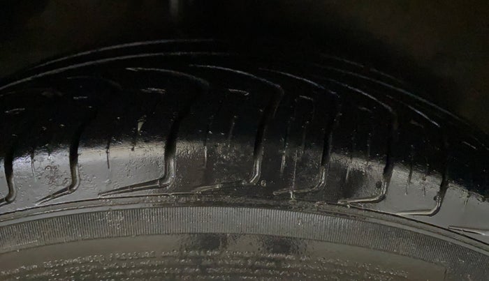 2017 Honda WR-V 1.2L I-VTEC VX MT, Petrol, Manual, 51,394 km, Right Rear Tyre Tread