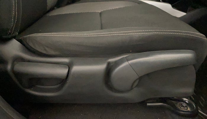 2017 Honda WR-V 1.2L I-VTEC VX MT, Petrol, Manual, 51,394 km, Driver Side Adjustment Panel