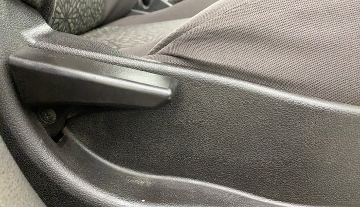 2015 Tata Zest XM PETROL, Petrol, Manual, 64,353 km, Driver Side Adjustment Panel