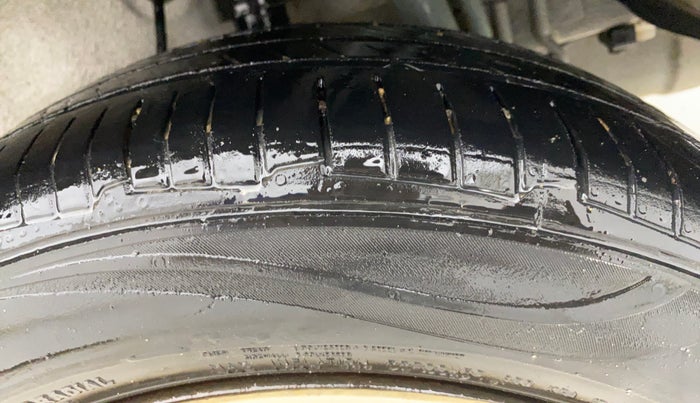 2015 Tata Zest XM PETROL, Petrol, Manual, 64,353 km, Left Rear Tyre Tread