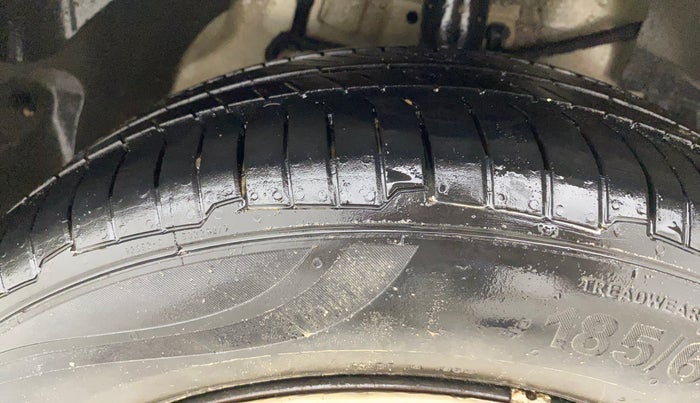 2015 Tata Zest XM PETROL, Petrol, Manual, 64,353 km, Right Front Tyre Tread