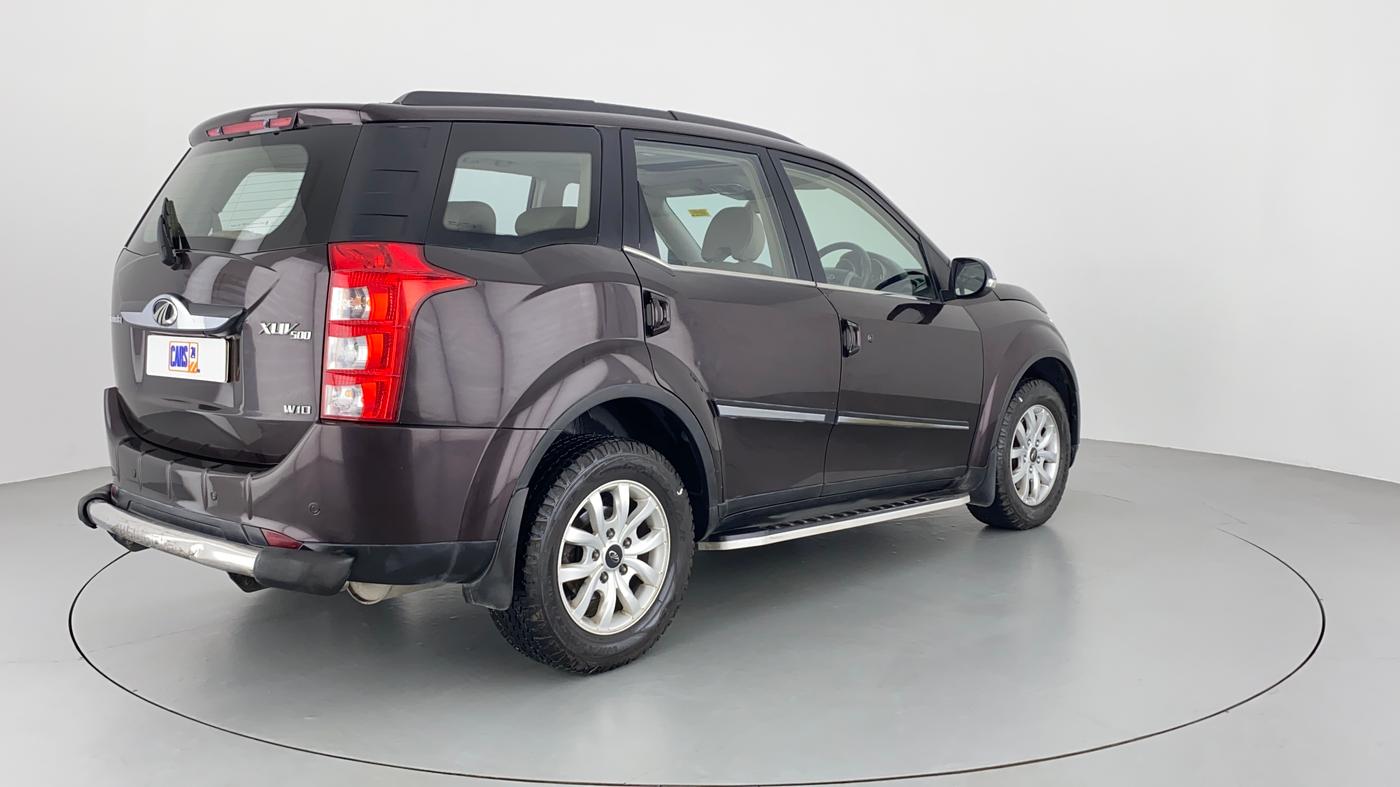 2016 Mahindra XUV500 W10 FWD, Diesel, Manual, 79,195 km, Right Back Diagonal