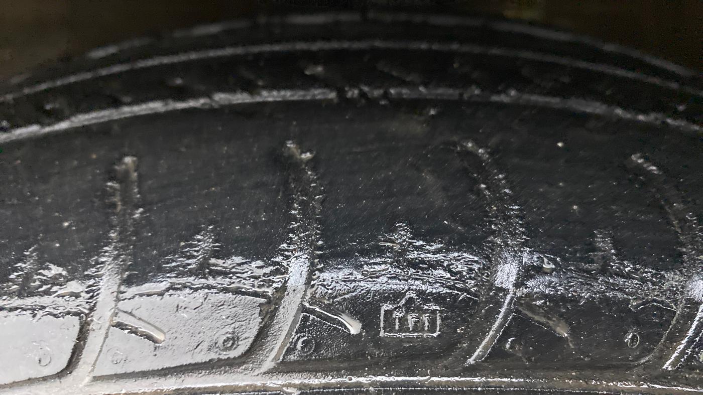 2017 Maruti Celerio VXI AGS, Petrol, Automatic, 80,390 km, Left Front Tyre Tread