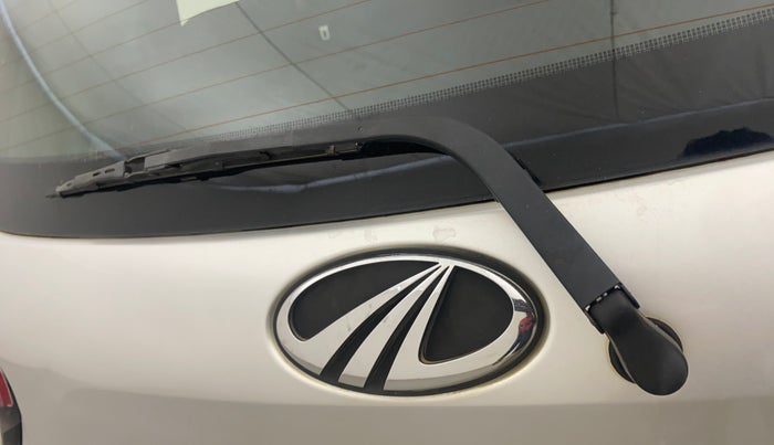 2018 Mahindra KUV 100 NXT K8 P 6 STR, Petrol, Manual, 83,476 km, Rear Wiper