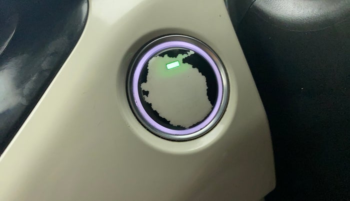 2020 Tata NEXON XZ PLUS (O) PETROL DUAL TONE, Petrol, Manual, 43,142 km, Keyless Start/ Stop Button