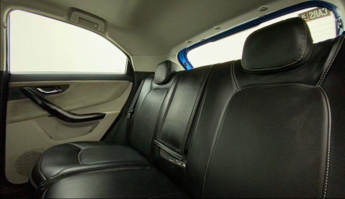 2020 Tata NEXON XZ PLUS (O) PETROL DUAL TONE, Petrol, Manual, 43,142 km, Right Side Rear Door Cabin