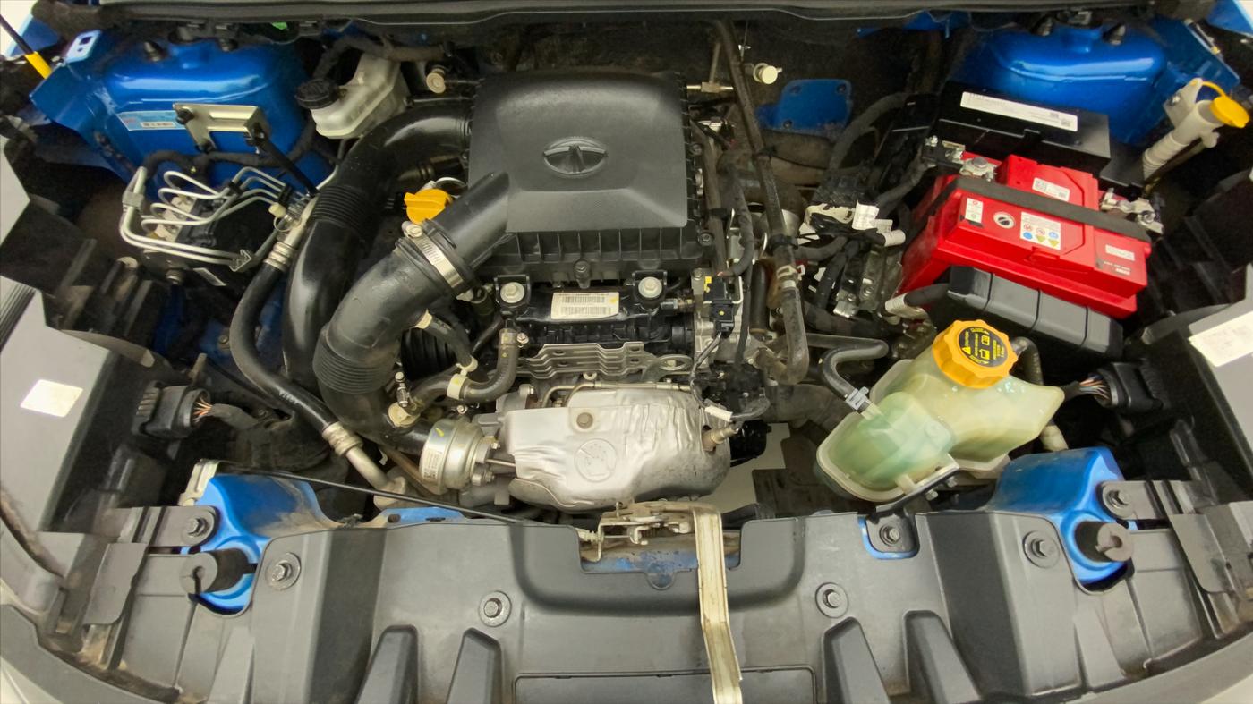 2020 Tata NEXON XZ PLUS (O) PETROL DUAL TONE, Petrol, Manual, 43,142 km, Open Bonet