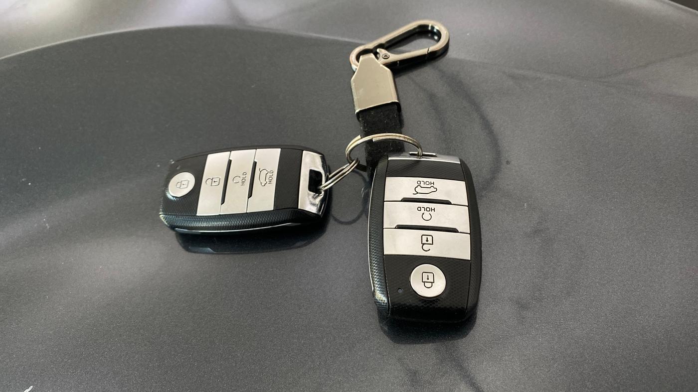 2020 KIA SONET GTX PLUS 1.0 DCT, Petrol, Automatic, 26,419 km, Key Close Up
