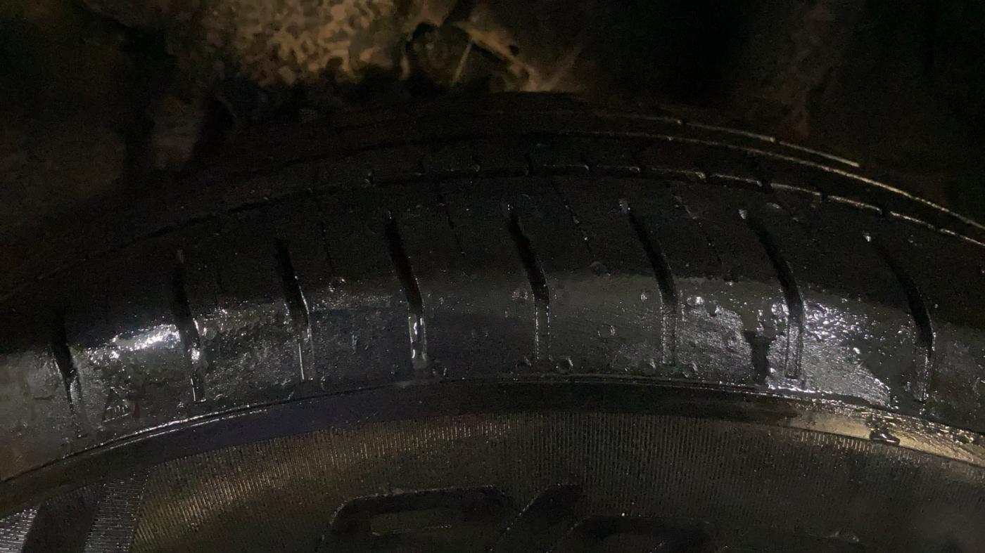 2023 Hyundai VENUE S 1.2, Petrol, Manual, 16,053 km, Left Rear Tyre Tread
