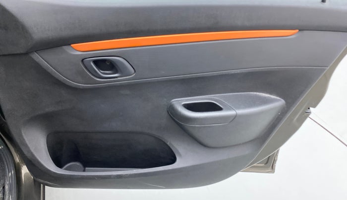 2018 Renault Kwid CLIMBER 1.0 AMT, Petrol, Automatic, 27,823 km, Driver Side Door Panels Control