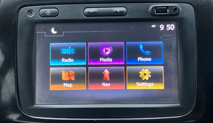 2018 Renault Kwid CLIMBER 1.0 AMT, Petrol, Automatic, 27,823 km, Touchscreen Infotainment System