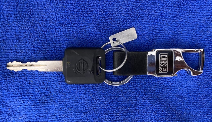 2018 Nissan Micra Active XV, Petrol, Manual, 64,384 km, Key Close Up