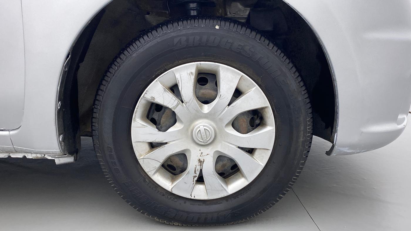 2018 Nissan Micra Active XV, Petrol, Manual, 64,384 km, Right Front Wheel