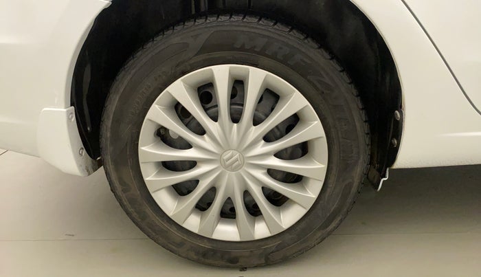 2016 Maruti Ciaz VXI, Petrol, Manual, 51,282 km, Right Rear Wheel