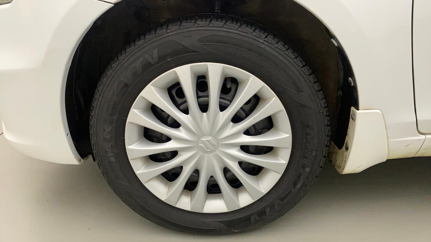 2016 Maruti Ciaz VXI, Petrol, Manual, 51,282 km, Left Front Wheel