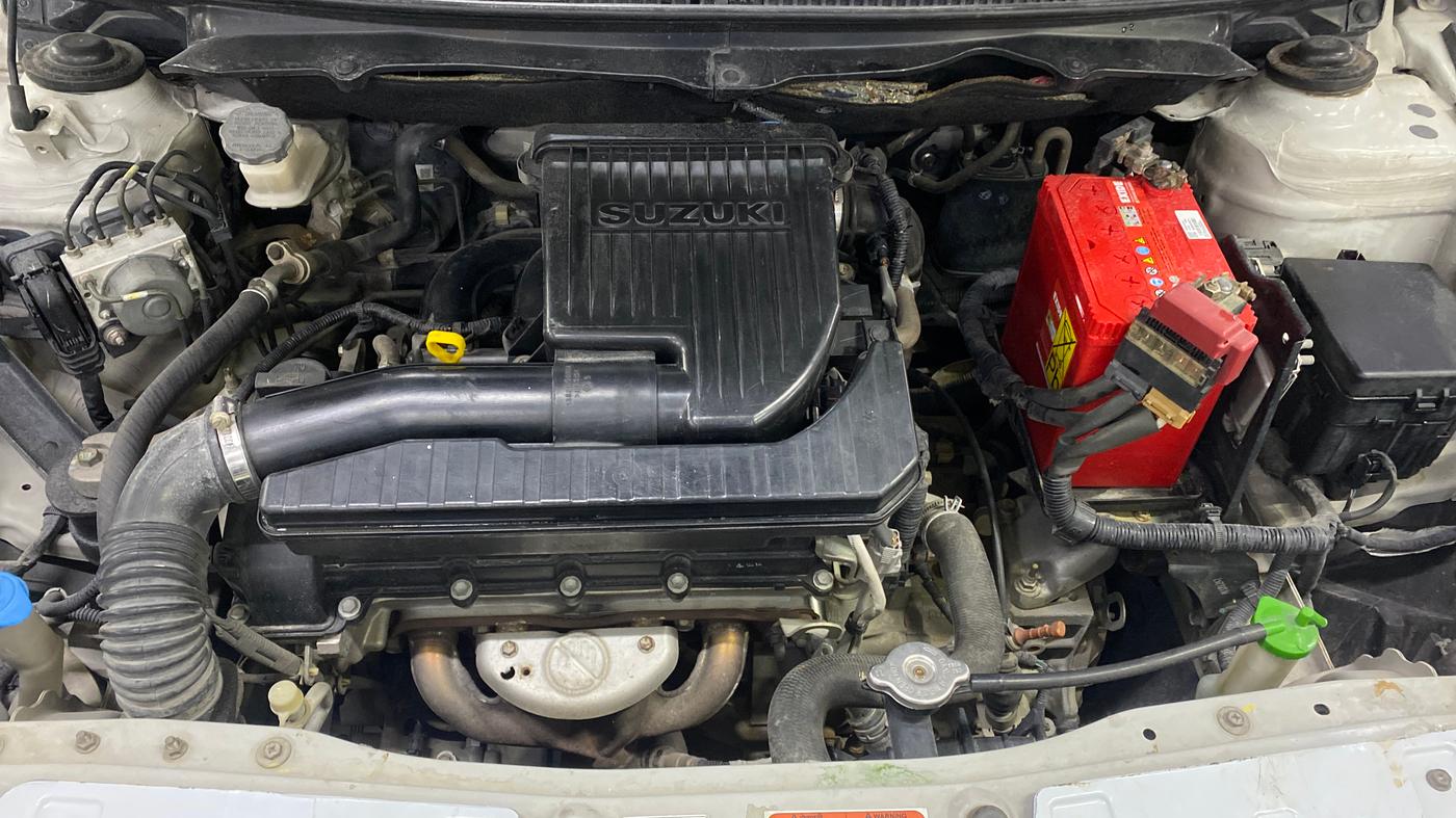 2015 Maruti Ciaz ZXI AT, Petrol, Automatic, 55,555 km, Engine View