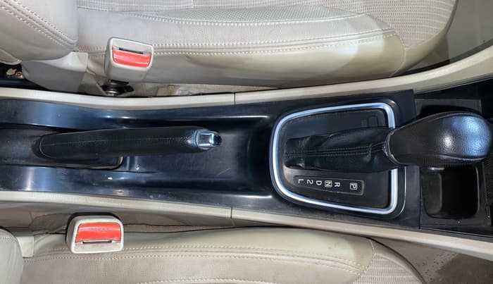 2015 Maruti Ciaz ZXI AT, Petrol, Automatic, 76,067 km, Gear Lever