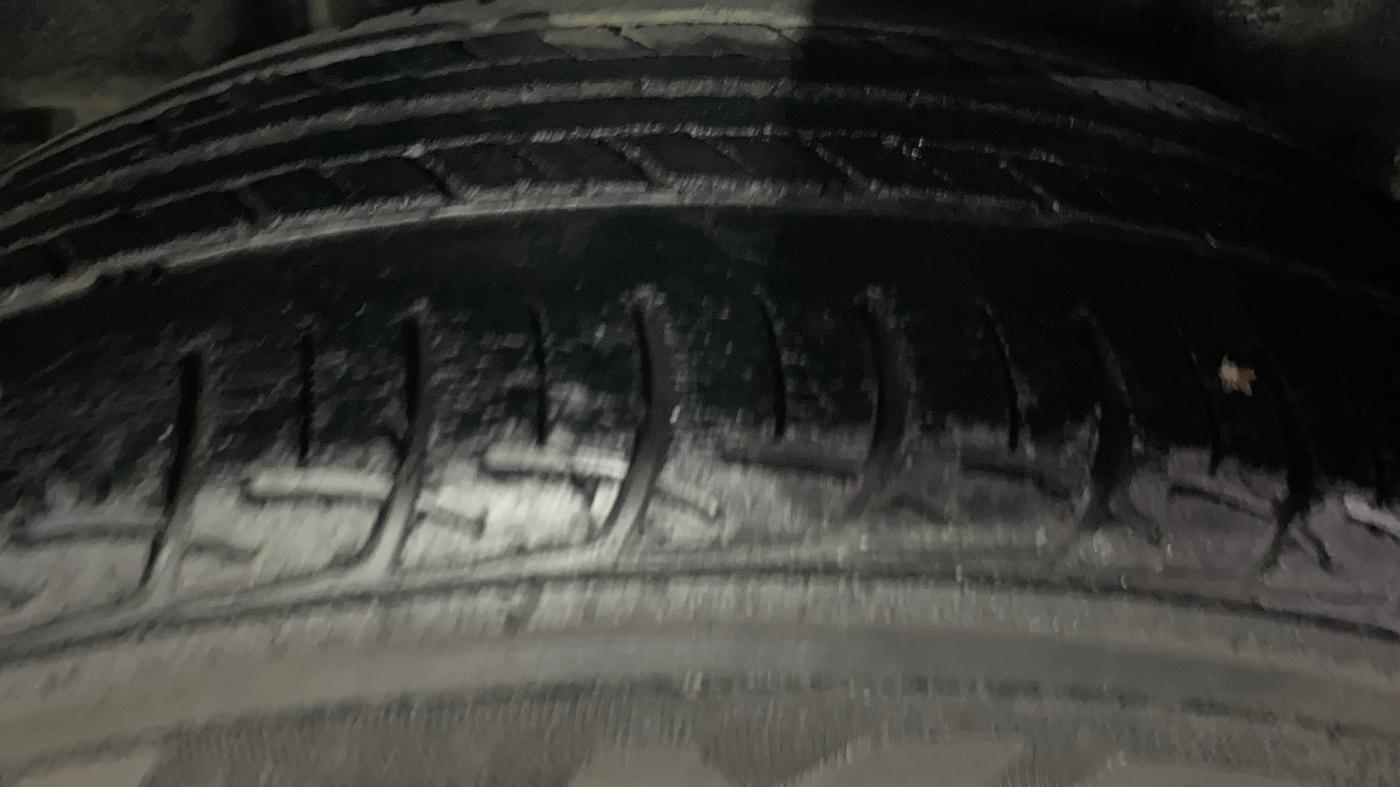 2015 Maruti Ciaz ZXI AT, Petrol, Automatic, 55,555 km, Right Rear Tyre Tread