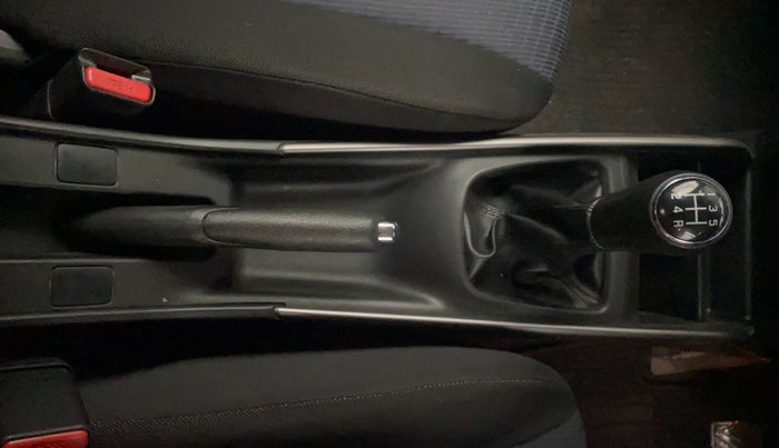 2021 Maruti Baleno ZETA PETROL 1.2, Petrol, Manual, 21,542 km, Gear Lever