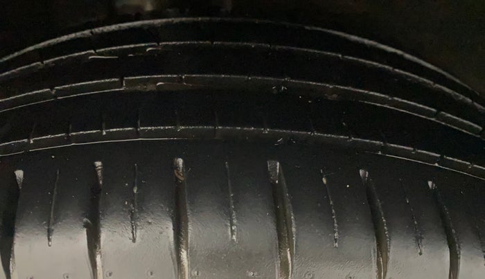 2021 Maruti Baleno ZETA PETROL 1.2, Petrol, Manual, 21,542 km, Right Rear Tyre Tread