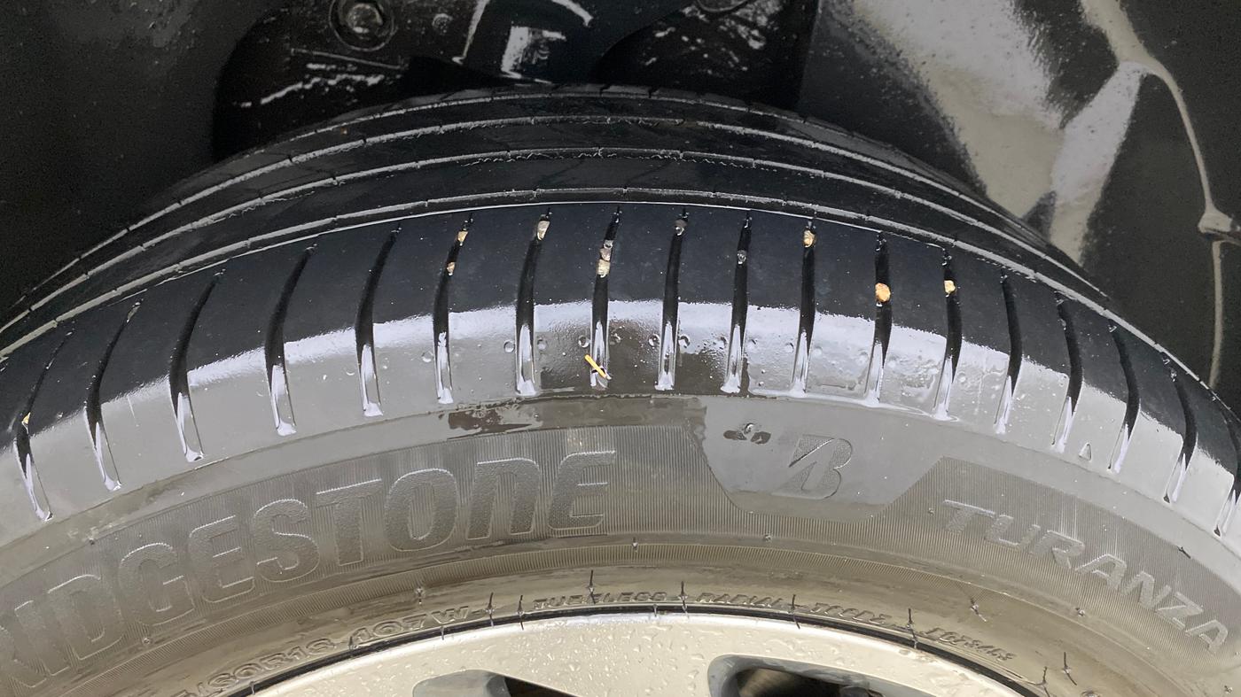 2021 Tata Safari XZA PLUS, Diesel, Automatic, 1,31,793 km, Left Rear Tyre Tread