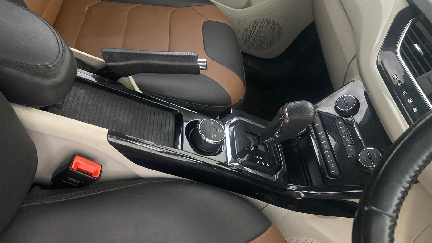 2021 Tata NEXON XZA PLUS SUNROOF DIESEL, Diesel, Automatic, 52,702 km, Gear Lever