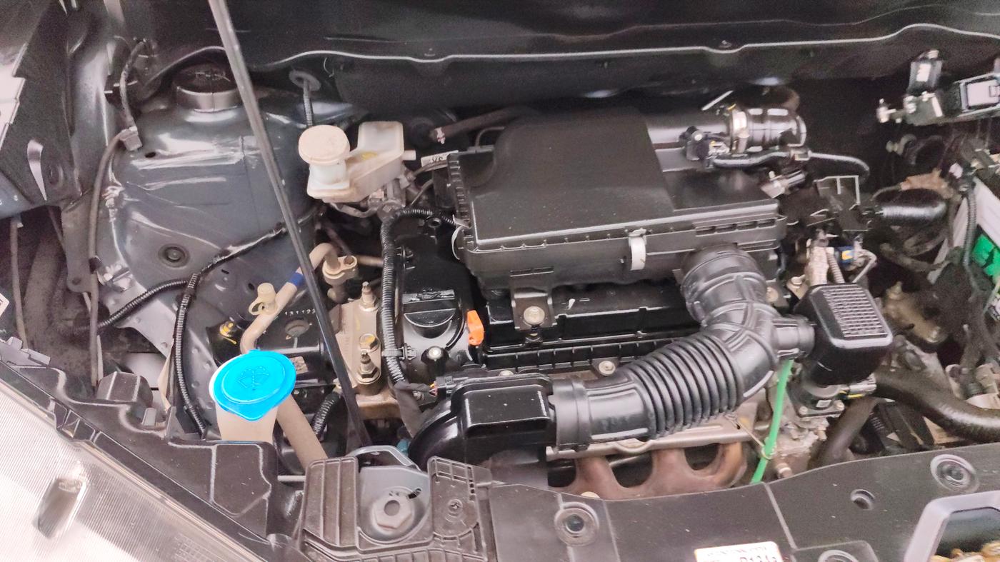 2022 Maruti XL6 ALPHA PLUS AT, Petrol, Automatic, 28,222 km, Engine View - Right