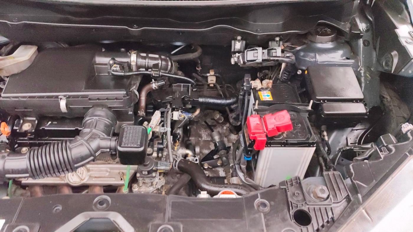 2022 Maruti XL6 ALPHA PLUS AT, Petrol, Automatic, 28,222 km, Engine View - Left
